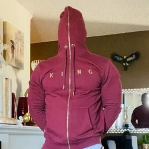 Meet your Posher, Millionary